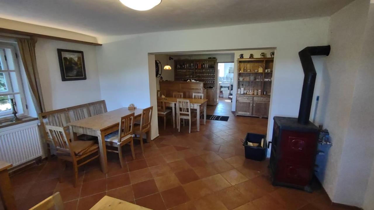 Na Vyhlidce Hotel Krompach Luaran gambar